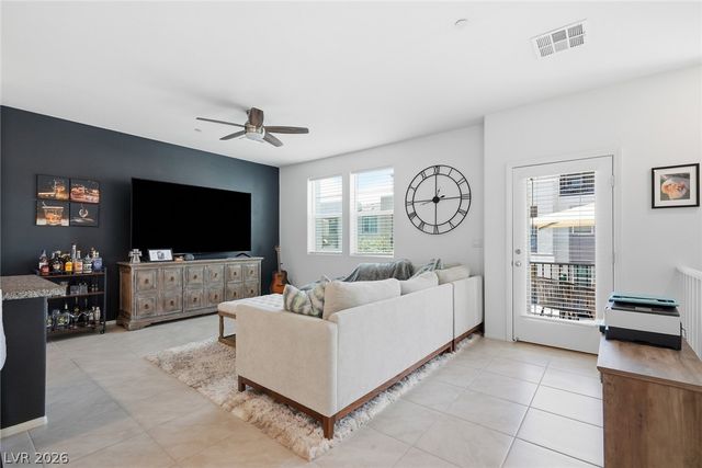 6155 Garden Oasis Street, Las Vegas, NV 89148
