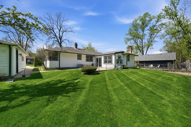 18131 Loomis Avenue, Homewood, IL 60430