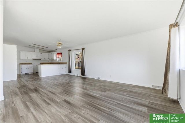 9307 Clubhouse Circle, Plattsmouth, NE 68048