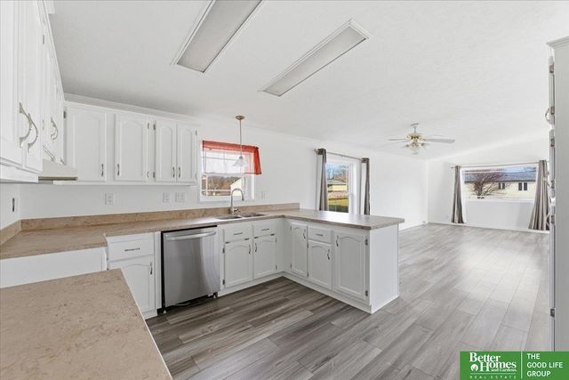 9307 Clubhouse Circle, Plattsmouth, NE 68048