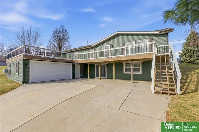 9307 Clubhouse Circle, Plattsmouth, NE 68048