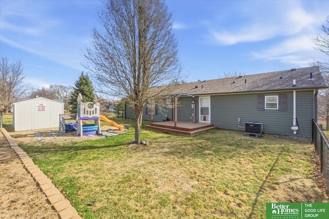 9307 Clubhouse Circle, Plattsmouth, NE 68048