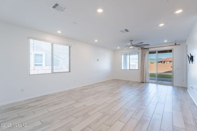 7895 S Bonanza Park Drive, Tucson, AZ 85747