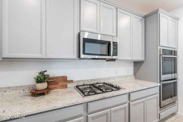 7895 S Bonanza Park Drive, Tucson, AZ 85747