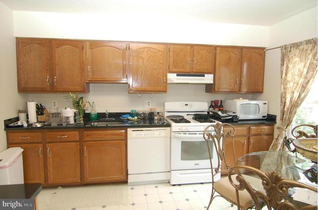 123 LAZY HOLLOW DR, Gaithersburg, MD 20878