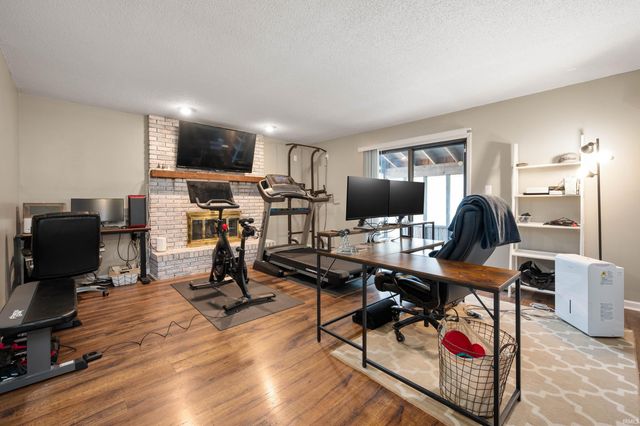 4104 W Kings Row Street, Muncie, IN 47304