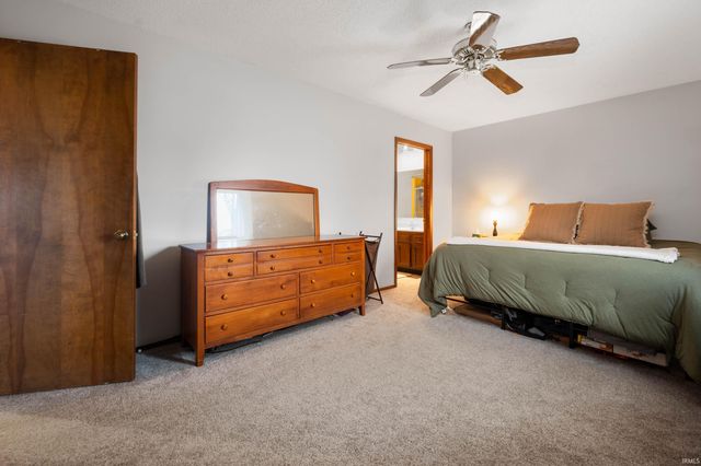 4104 W Kings Row Street, Muncie, IN 47304