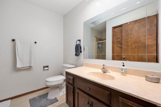 4104 W Kings Row Street, Muncie, IN 47304