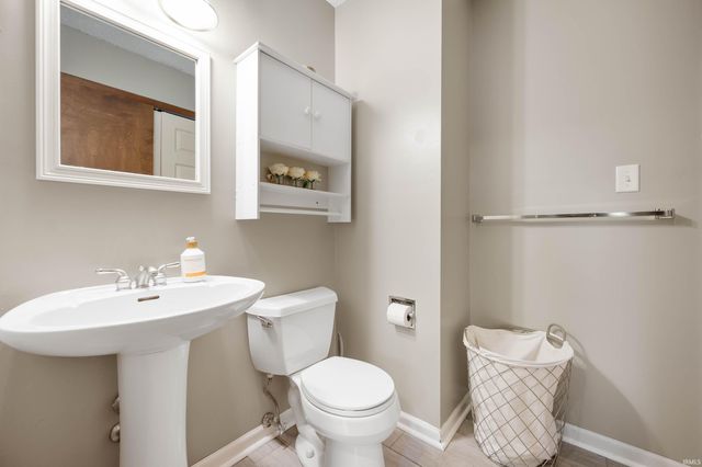 4104 W Kings Row Street, Muncie, IN 47304