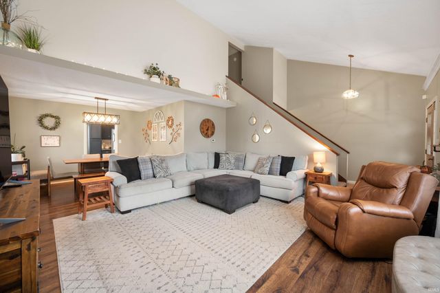 4104 W Kings Row Street, Muncie, IN 47304