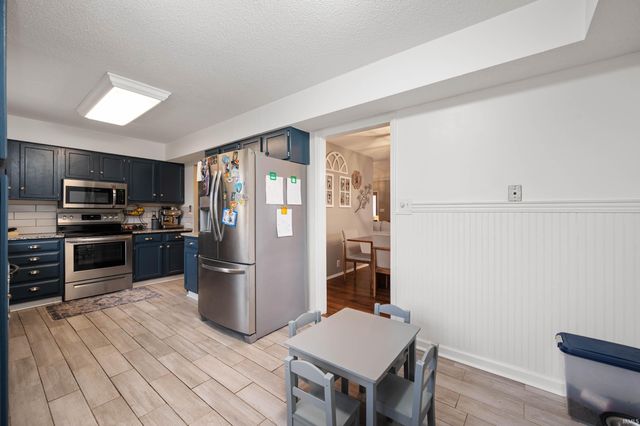 4104 W Kings Row Street, Muncie, IN 47304