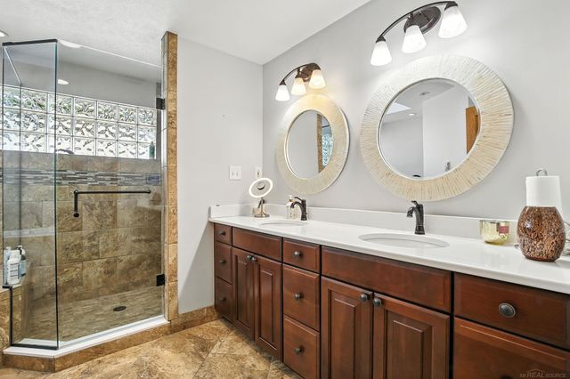 3160 Lexington Drive, Waterford Twp, MI 48328