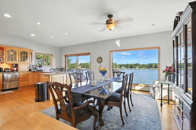 3160 Lexington Drive, Waterford Twp, MI 48328