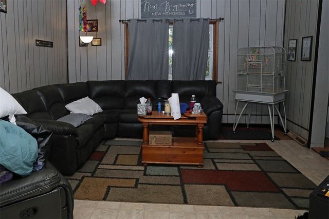 5 Moyer Avenue, Scottdale, PA 15683