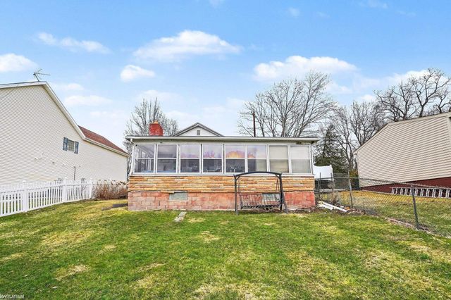 5990 Anglers Drive, Ortonville, MI 48462