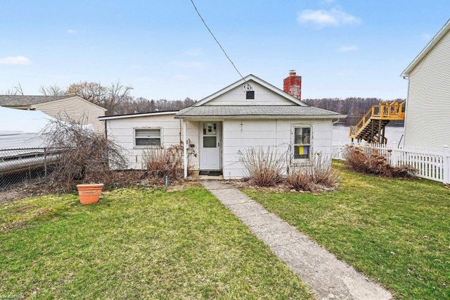 5990 Anglers Drive, Ortonville, MI 48462