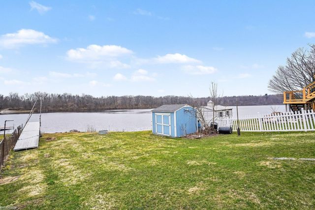 5990 Anglers Drive, Ortonville, MI 48462