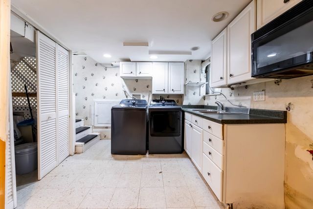 17956 Sacramento Avenue, Homewood, IL 60430