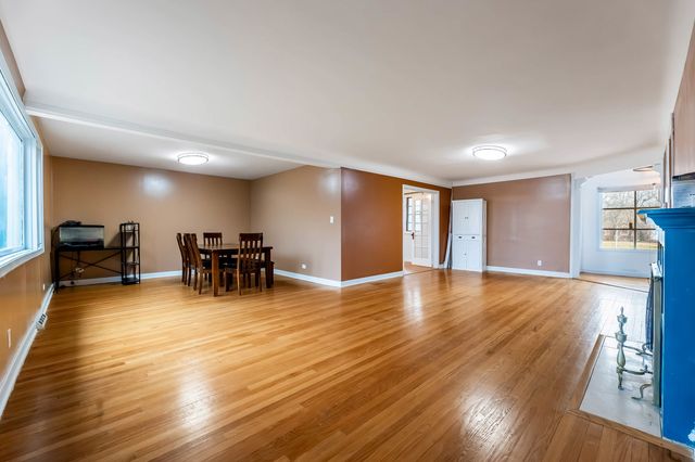 17956 Sacramento Avenue, Homewood, IL 60430