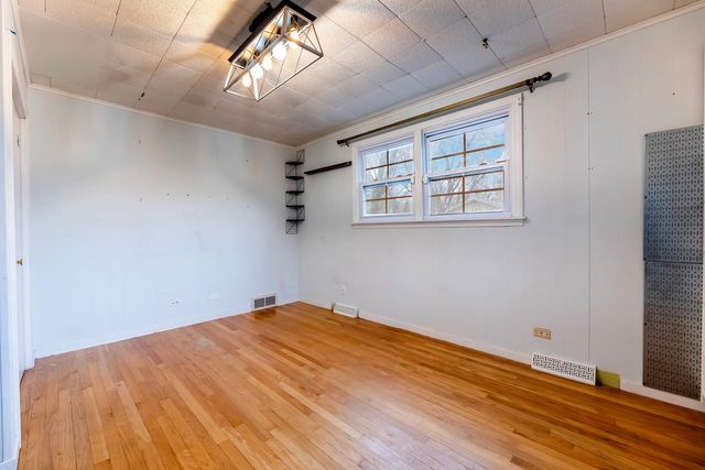 17956 Sacramento Avenue, Homewood, IL 60430