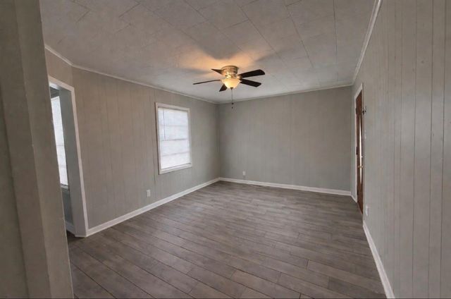 1305 Jackson Avenue, Pasadena, TX 77506