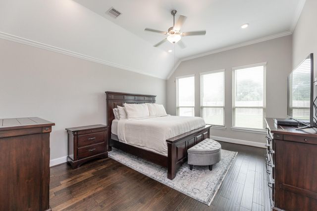 5958 Arcola Meadow Court, Houston, TX 77059