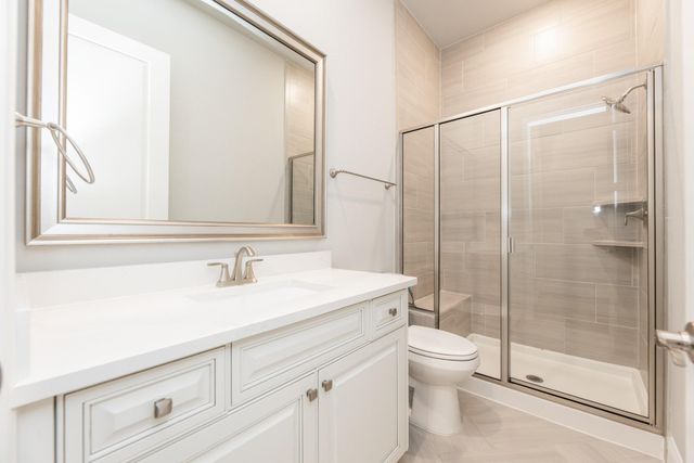5958 Arcola Meadow Court, Houston, TX 77059