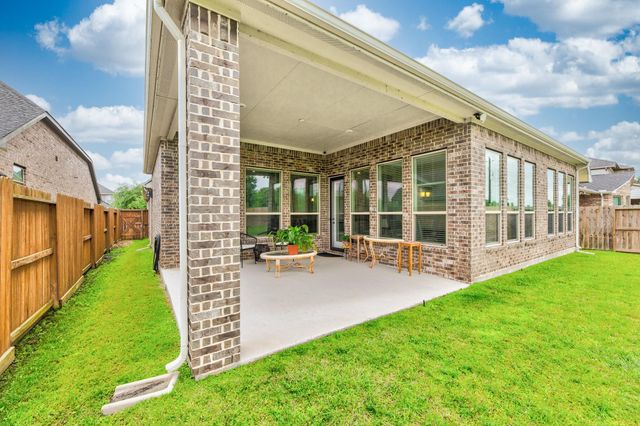 5958 Arcola Meadow Court, Houston, TX 77059