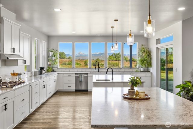 1590 Hunter Road, Ellensburg, WA 98926