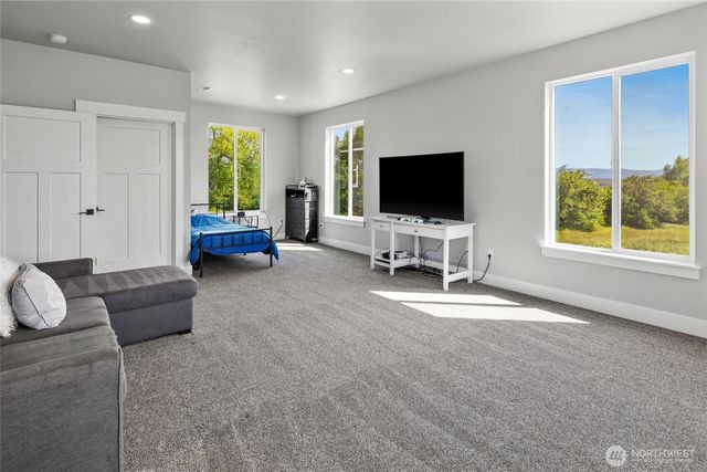 1590 Hunter Road, Ellensburg, WA 98926