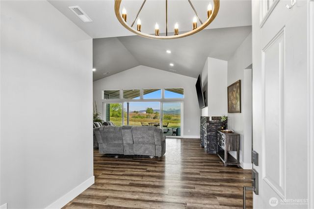 1590 Hunter Road, Ellensburg, WA 98926