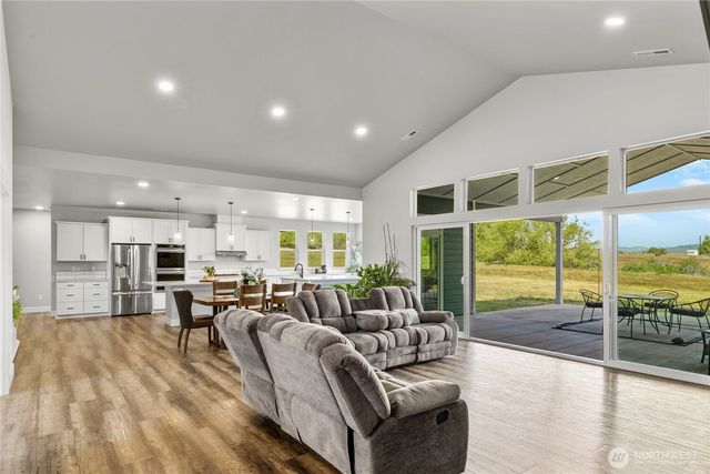 1590 Hunter Road, Ellensburg, WA 98926