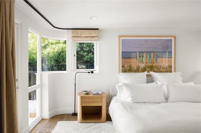 52 N Portola, Laguna Beach, CA 92651