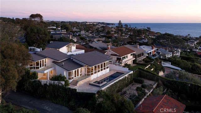 52 N Portola, Laguna Beach, CA 92651