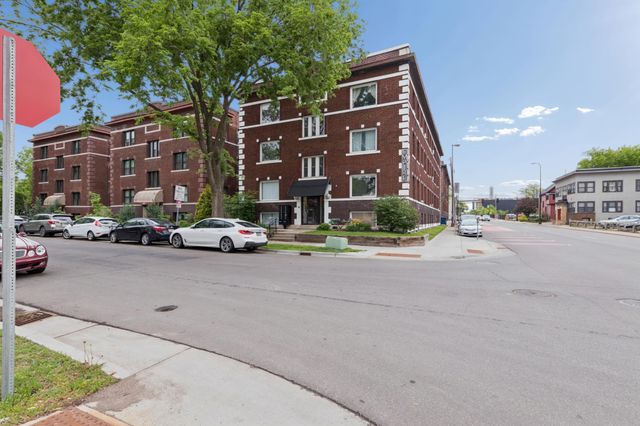 2881 Irving Avenue S 102, Minneapolis, MN 55408