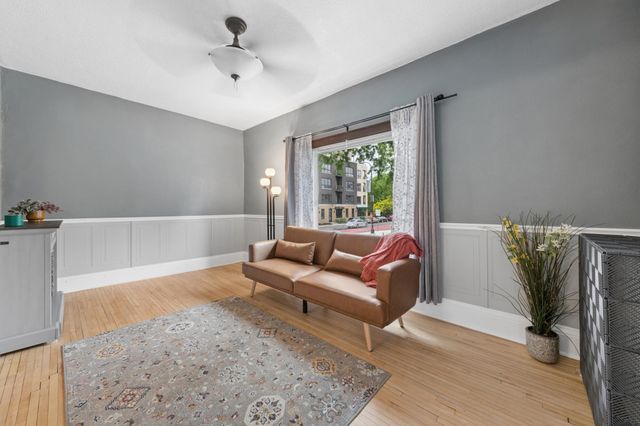 2881 Irving Avenue S 102, Minneapolis, MN 55408
