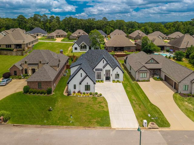 177 Arlington Park Terrace, Hot Springs, AR 71901