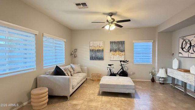 3632 S LOBACK Lane, Gilbert, AZ 85297