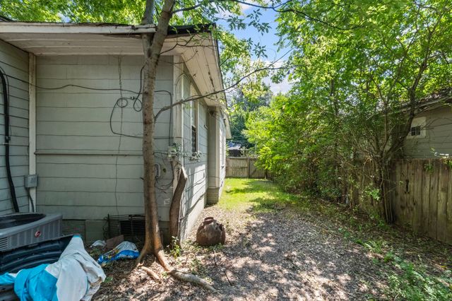 1035 TANGLEWOOD ST, Memphis, TN 38104