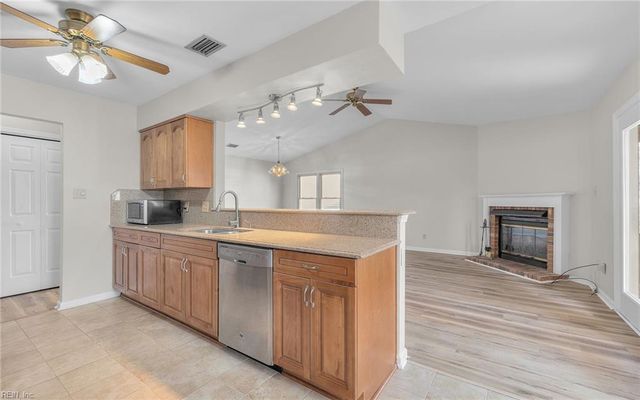 1104 Bonfield CT, Virginia Beach, VA 23454