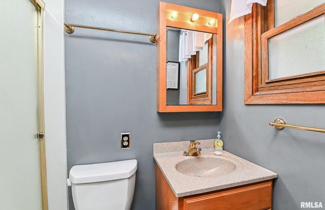1201 HAWTHORNE Avenue, Pekin, IL 61554