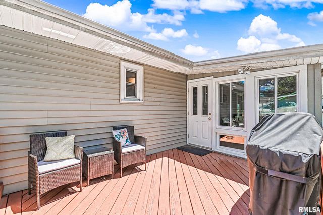 1201 HAWTHORNE Avenue, Pekin, IL 61554