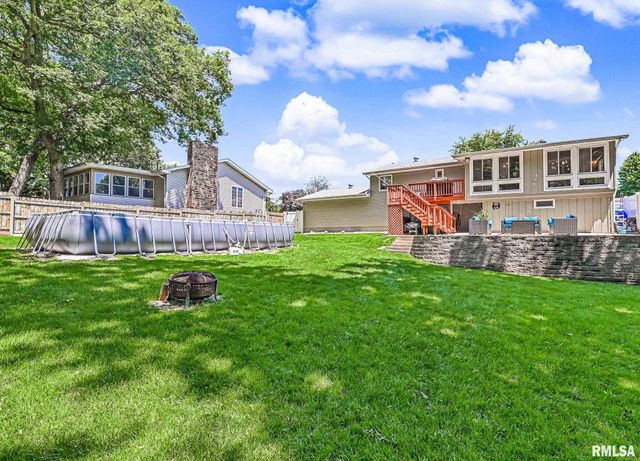 1201 HAWTHORNE Avenue, Pekin, IL 61554