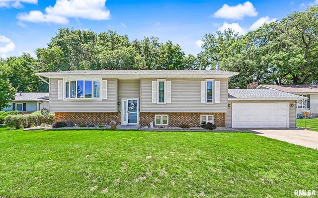 1201 HAWTHORNE Avenue, Pekin, IL 61554
