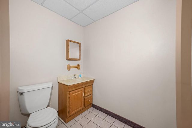 901 CROWN POINT RD, Westville, NJ 08093