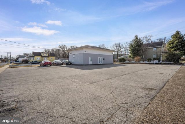 901 CROWN POINT RD, Westville, NJ 08093