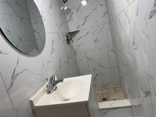 5965 63RD AVENUE N, Pinellas Park, FL 33781