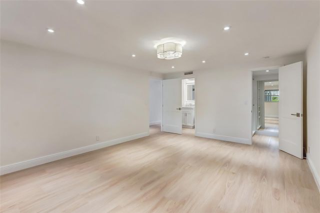 1710 S Ocean Lane 202, Fort Lauderdale, FL 33316