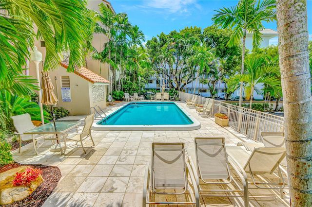 1710 S Ocean Lane 202, Fort Lauderdale, FL 33316
