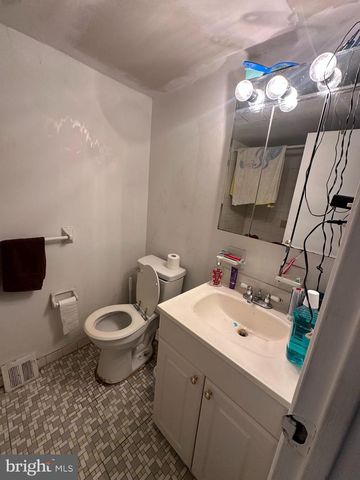 4433 STRAHLE ST, Philadelphia, PA 19136